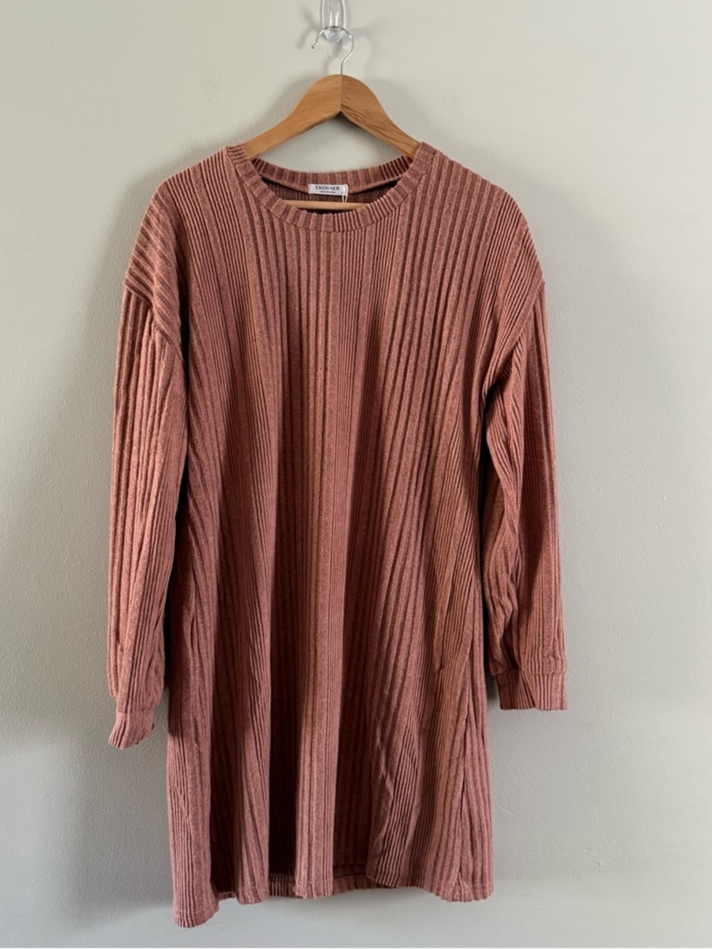 Ribbed Long Sleeve V-Neck Dress in Dusty Rose - Picture 3 of 11